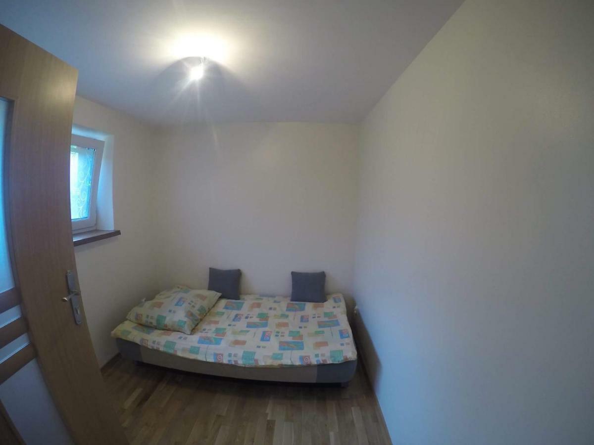 Noclegi U Gosi Ustrzyki Dolne Exterior photo
